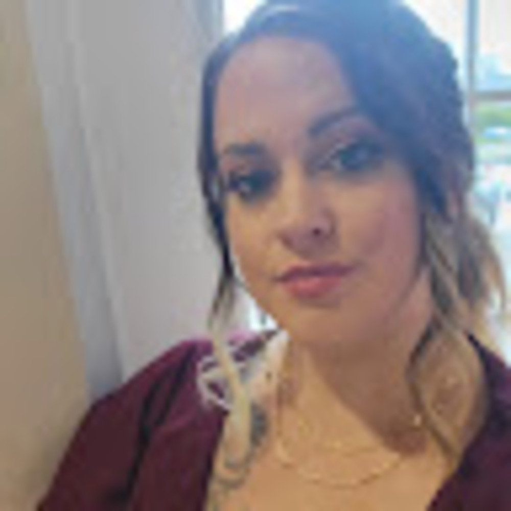 Meet your Posher, Mae